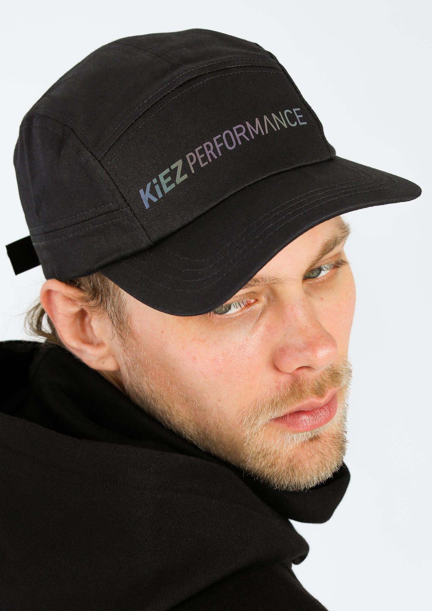 DIIY - Kappe "Kiez Performance"